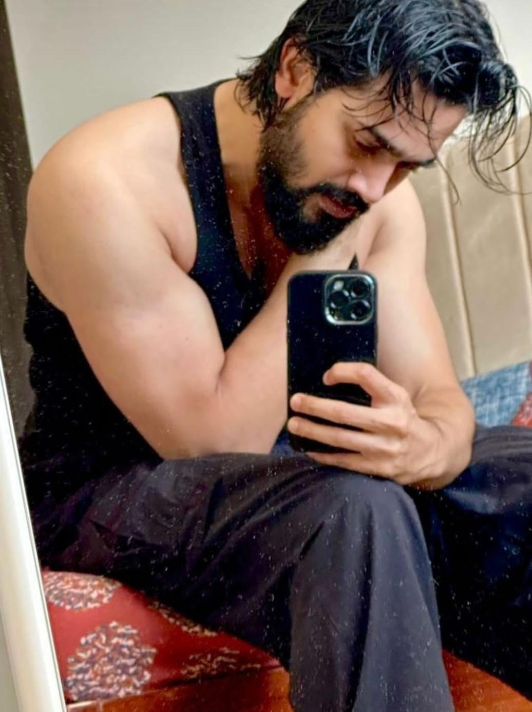 Bhuvan Bam begins fitness transformation, reveals a new fitter look