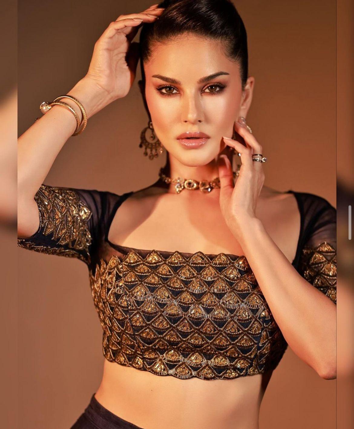 Ahead of Splitsvilla X5, Here’s Taking a Look back At Sunny Leone’s Memorable Moments!