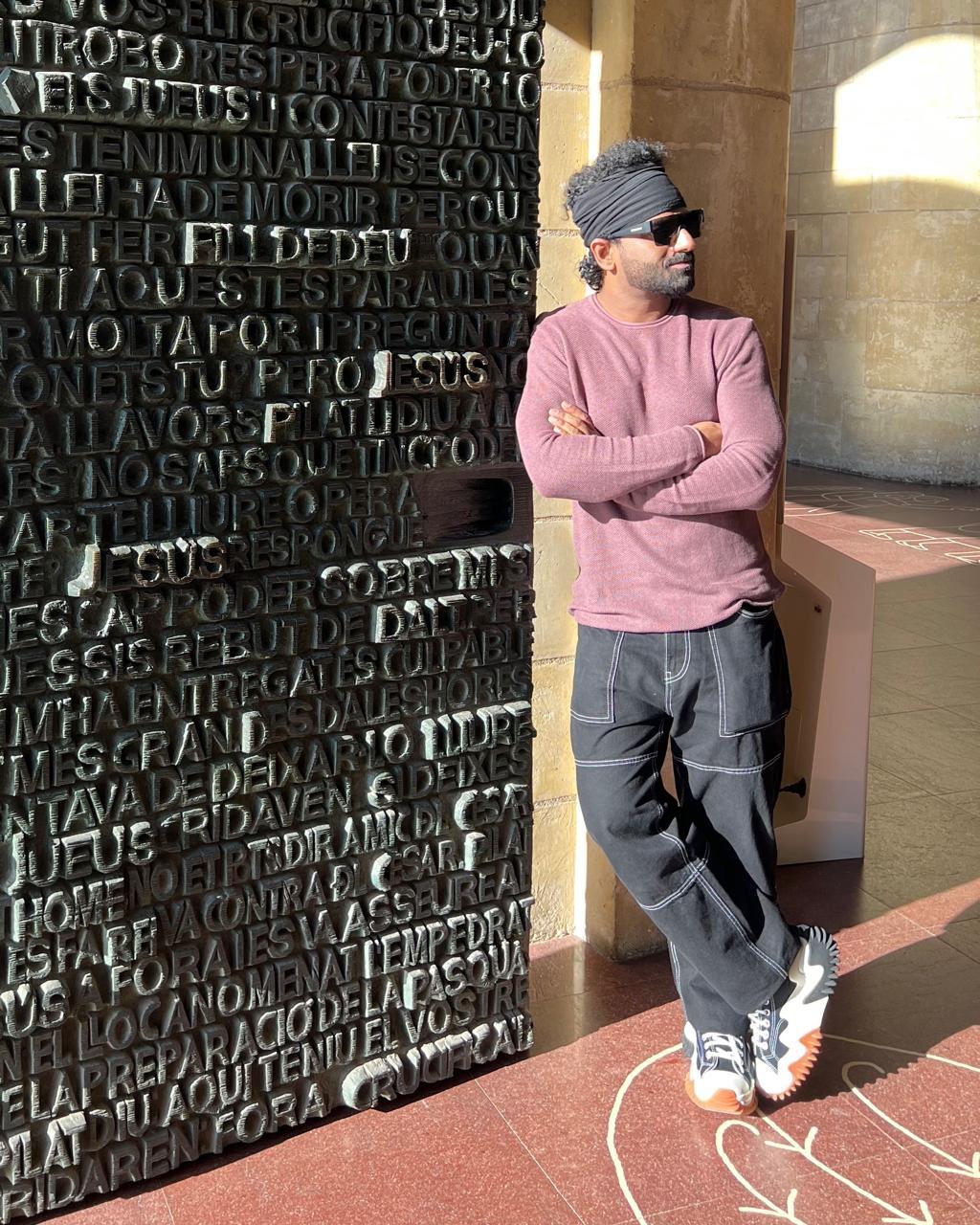 Fans want Rockstar DSP to kickstart his India Tour in these cities, speculate his playlist
